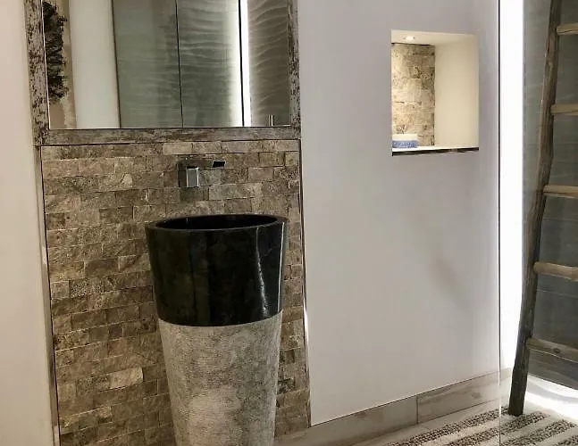 Lägenhet Luxury In La Isla, Walking Distance To Puerto Banus