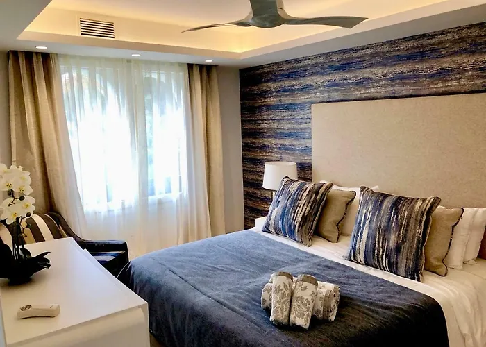 Lägenhet Luxury In La Isla, Walking Distance To Puerto Banus Marbella